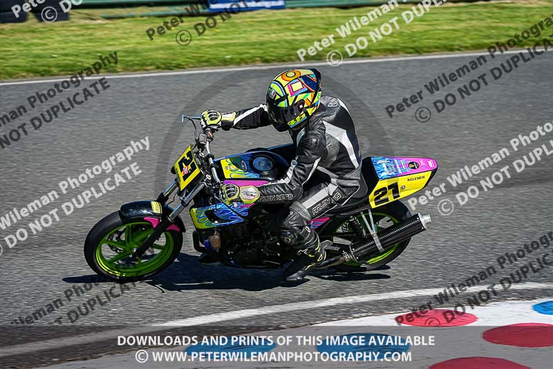 enduro digital images;event digital images;eventdigitalimages;mallory park;mallory park photographs;mallory park trackday;mallory park trackday photographs;no limits trackdays;peter wileman photography;racing digital images;trackday digital images;trackday photos